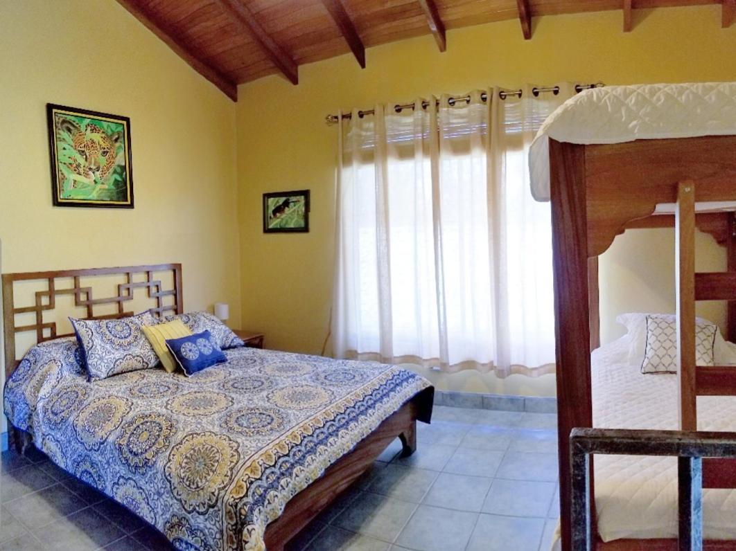 Mango Tree Villas Coronado Bagian luar foto