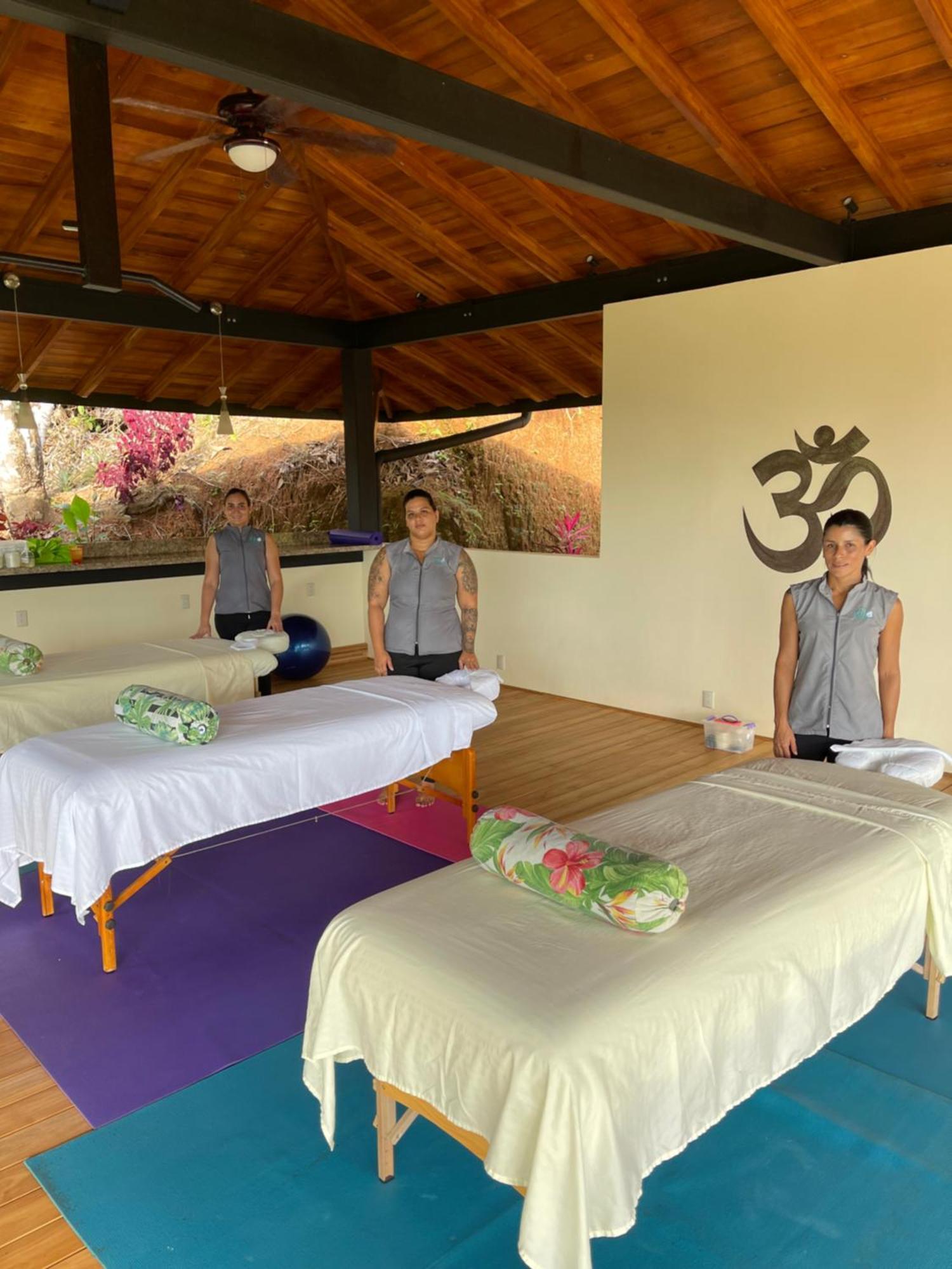 Mango Tree Villas Coronado Bagian luar foto